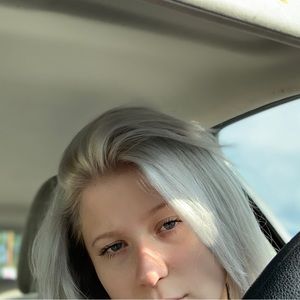 meet your posher, serena